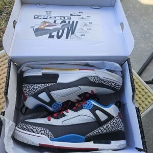 Size 12 - Air Jordan Spizike SE Low Bordeaux - Multicolors